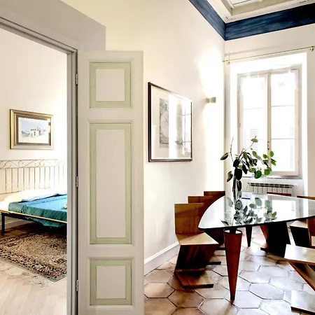 Apartment Trevi Luxury Rom