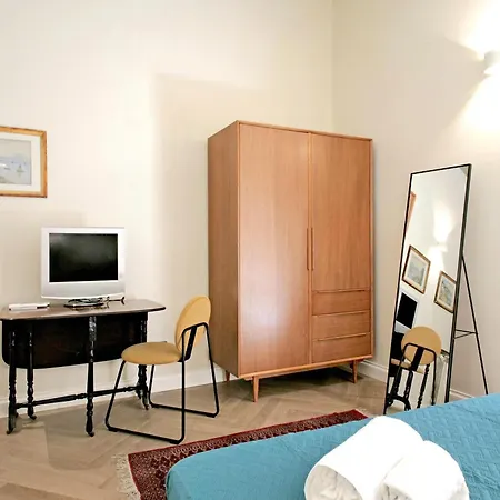 Trevi Luxury شقة