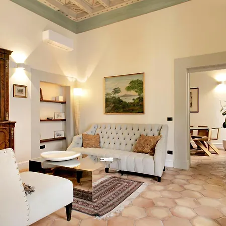Trevi Luxury Apartment